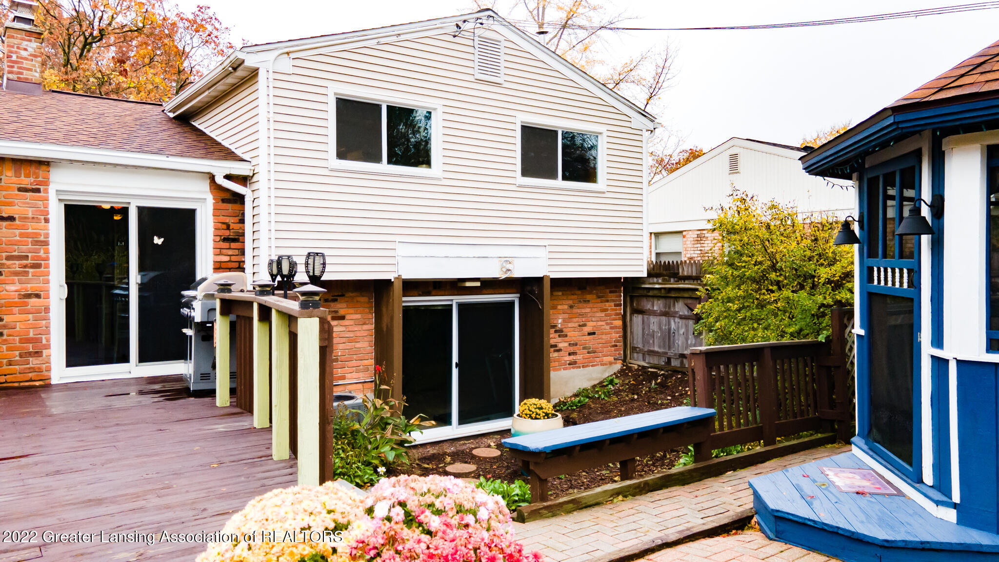 3713 Colchester Road Lansing, MI 48906 - Photo 25 of 32 3713COLCHESTER30