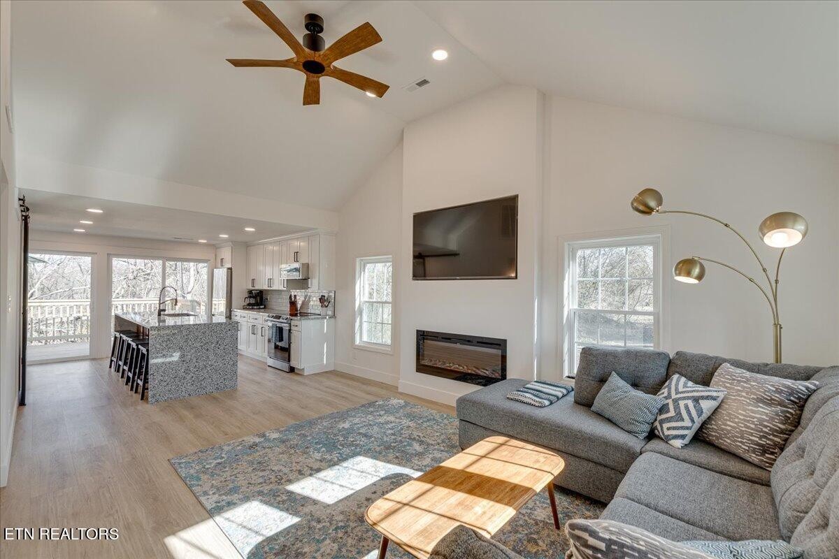 616 Haley Street Athens, TN 37303 - Photo 6 of 26 Gallery Image 6