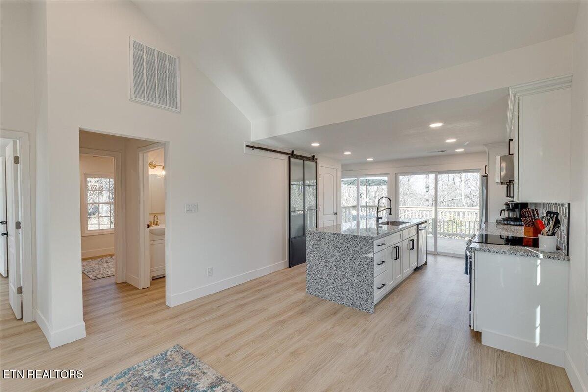616 Haley Street Athens, TN 37303 - Photo 8 of 26 Gallery Image 8