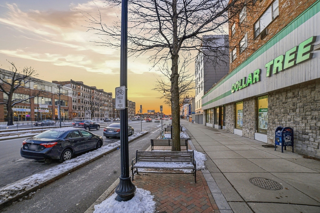 1035 Commonwealth Avenue, Unit 201 Boston, MA 02215 - Photo 20 of 23