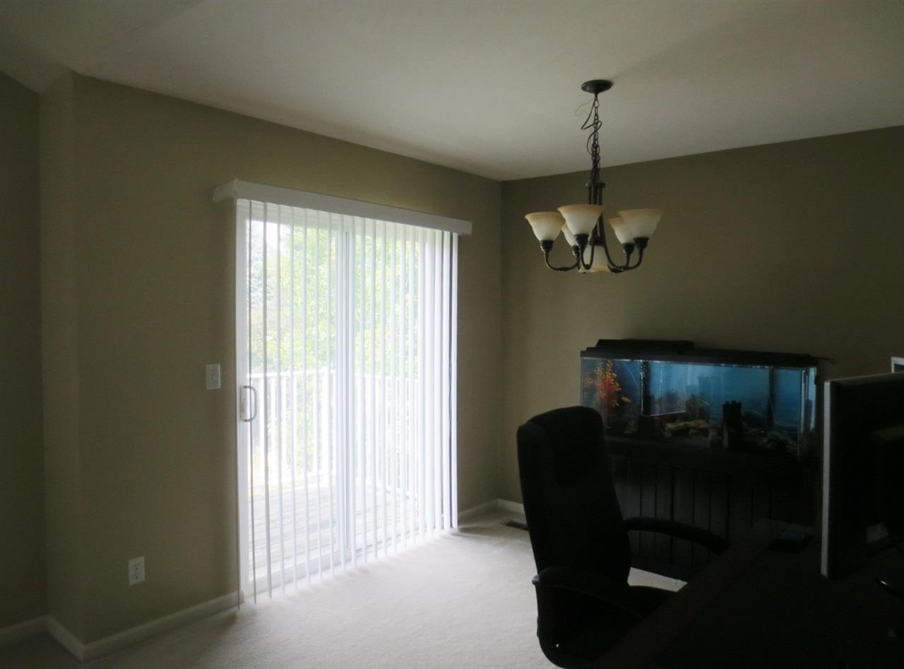 1918 Flagstone Circle, Unit 84 Rochester, MI 48307 - Photo 8 of 21 31211715-7.JPG