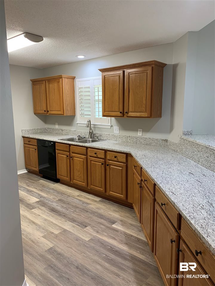 29245 Canterbury Road Daphne, AL 36526 - Photo 6 of 23