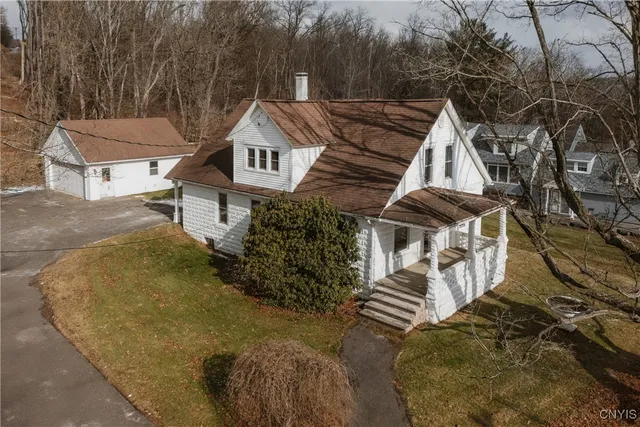 $335,000 | 3819 Country Club Road, Union, NY 13760