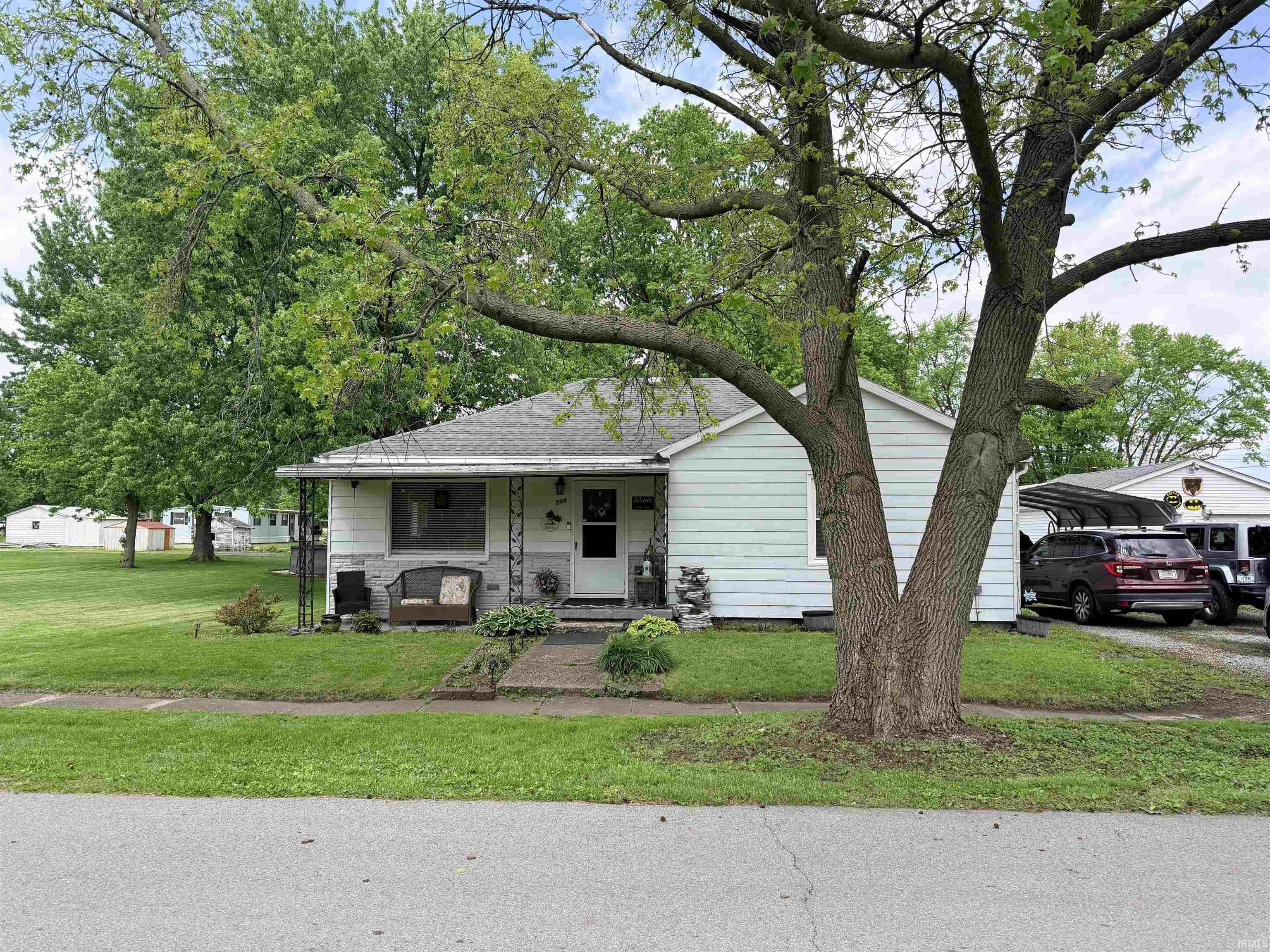 508 Shields Avenue Monon, IN 47959 - Photo 2 of 34
