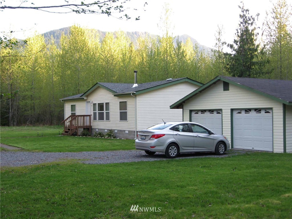 110 Blue Bird Road Ashford, WA 98304 - Photo 1 of 25 Gallery Image 1