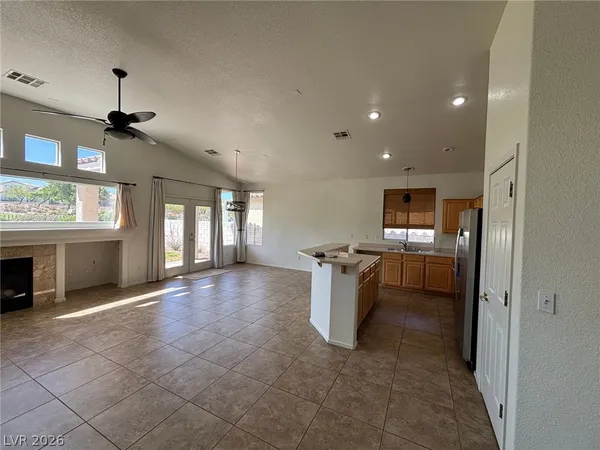 $2,495 | 2999 Panorama Ridge Drive, Henderson, NV 89052