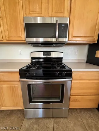 $2,495 | 2999 Panorama Ridge Drive, Henderson, NV 89052