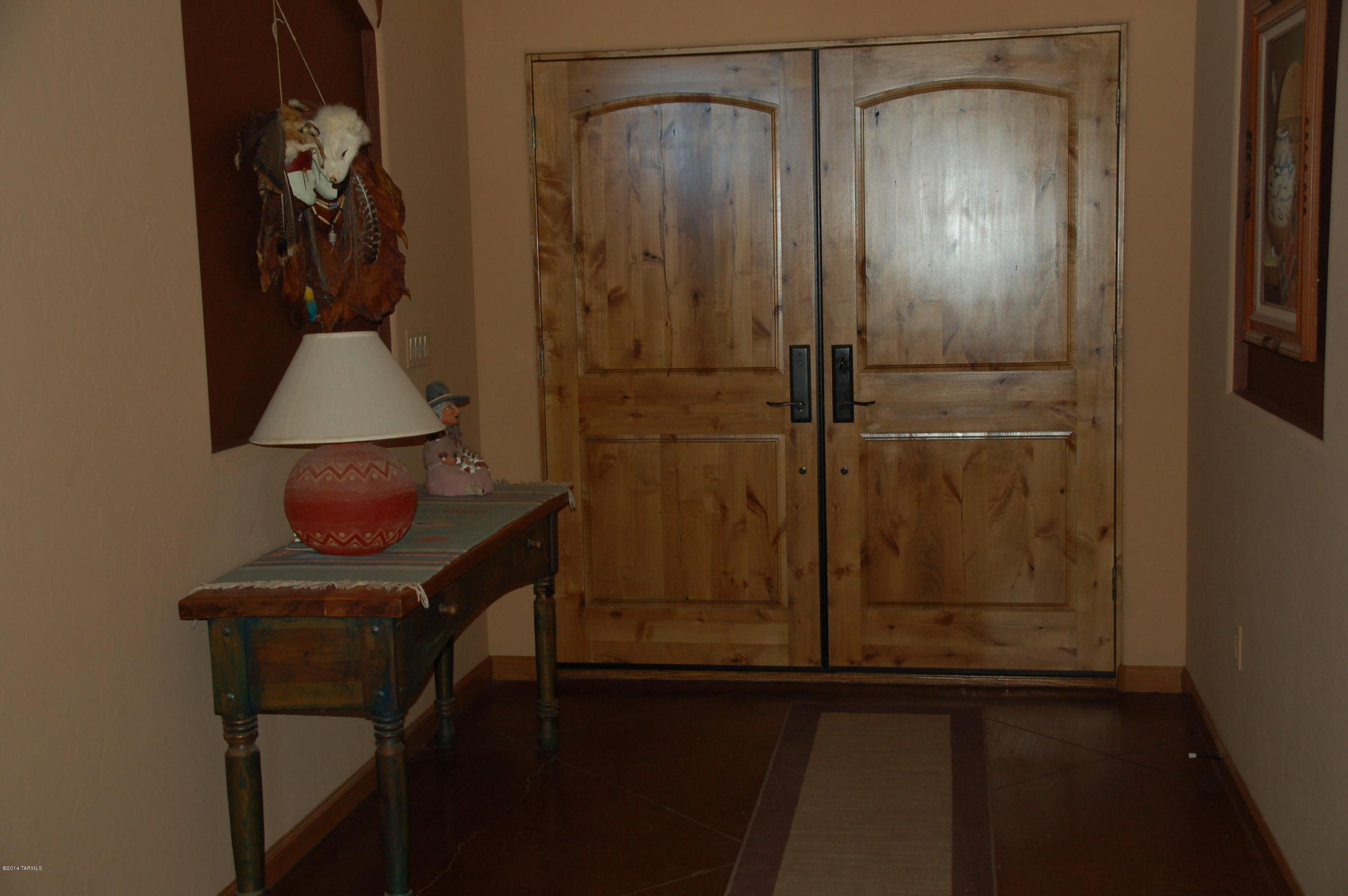5840 East Edwin Road Tucson, AZ 85739 - Photo 4 of 10 Gallery Image 4