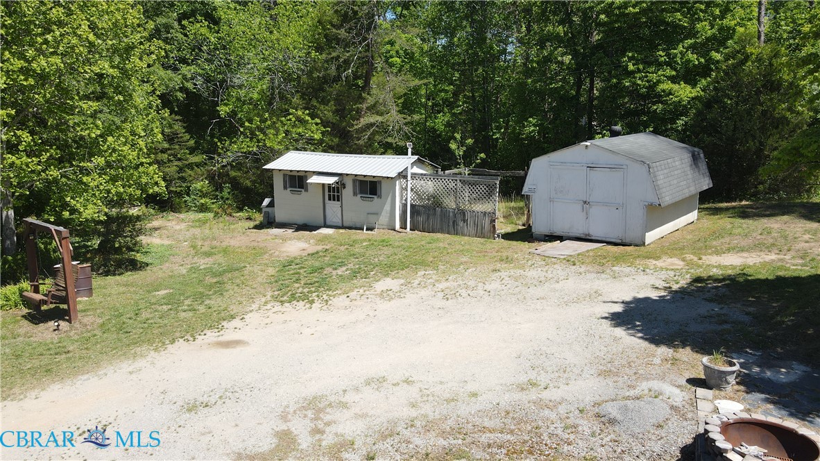 4836 Blackstone Road Blackstone, VA 23824 - Photo 23 of 28