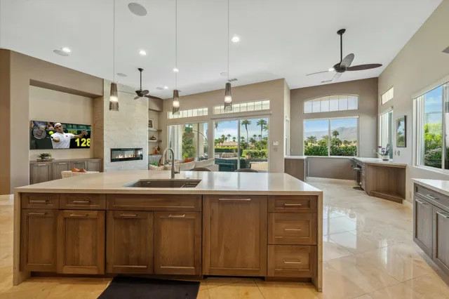 $1,945,000 | 80233 Vía Tesoro, La Quinta, CA 92253