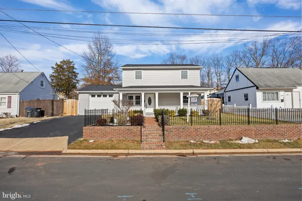 $611,900 | 186 Lambert Drive, Manassas Park, VA 20111