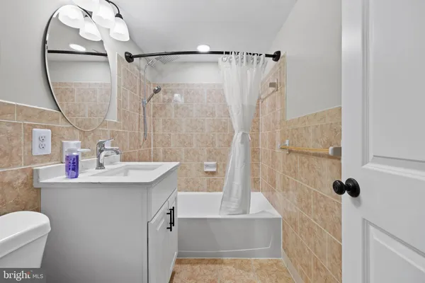 $619,900 | 186 Lambert Drive, Manassas Park, VA 20111