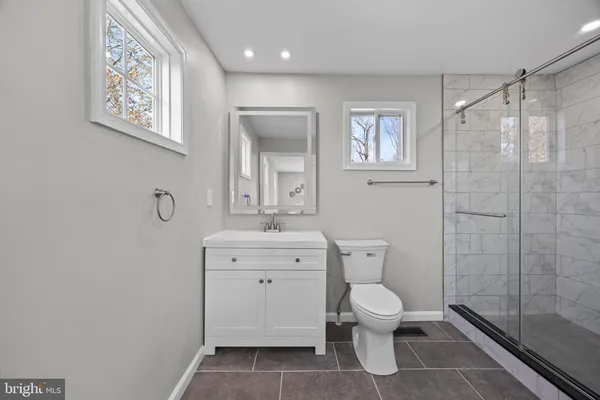 $619,900 | 186 Lambert Drive, Manassas Park, VA 20111