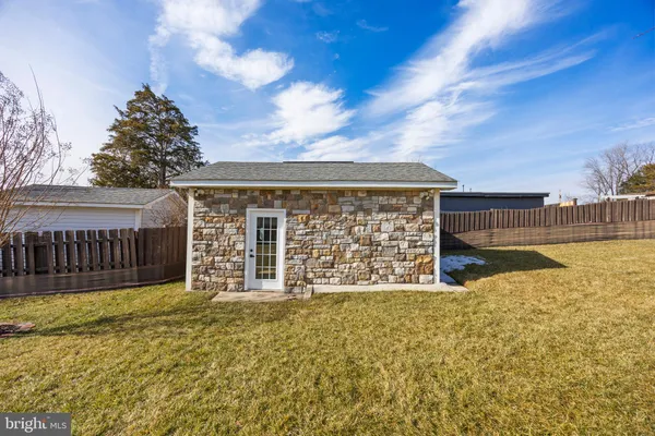 $619,900 | 186 Lambert Drive, Manassas Park, VA 20111