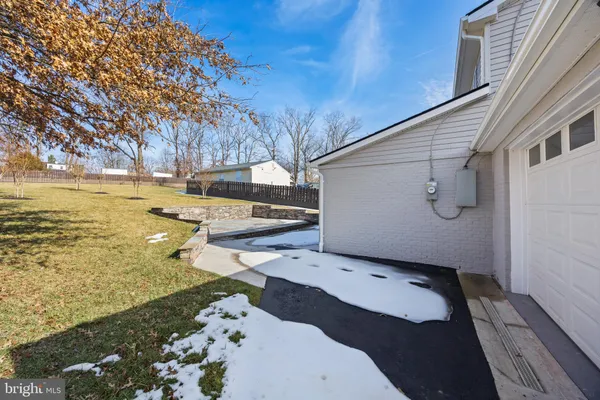$619,900 | 186 Lambert Drive, Manassas Park, VA 20111