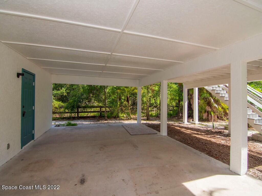 5720 Lindsay Road Sebastian, FL 32976 - Photo 11 of 29 ImageREsize00011