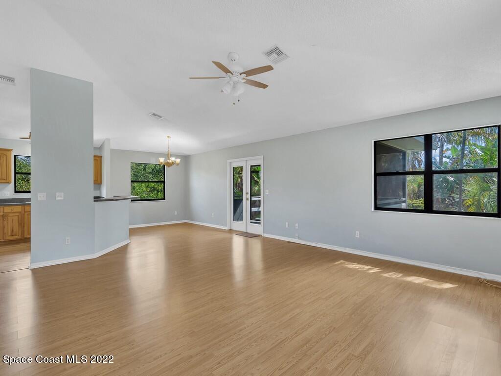 5720 Lindsay Road Sebastian, FL 32976 - Photo 18 of 29 ImageREsize00020