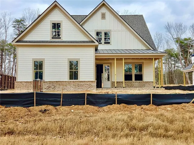 $754,900 | 172 Cherokee Drive South, Waleska, GA 30183