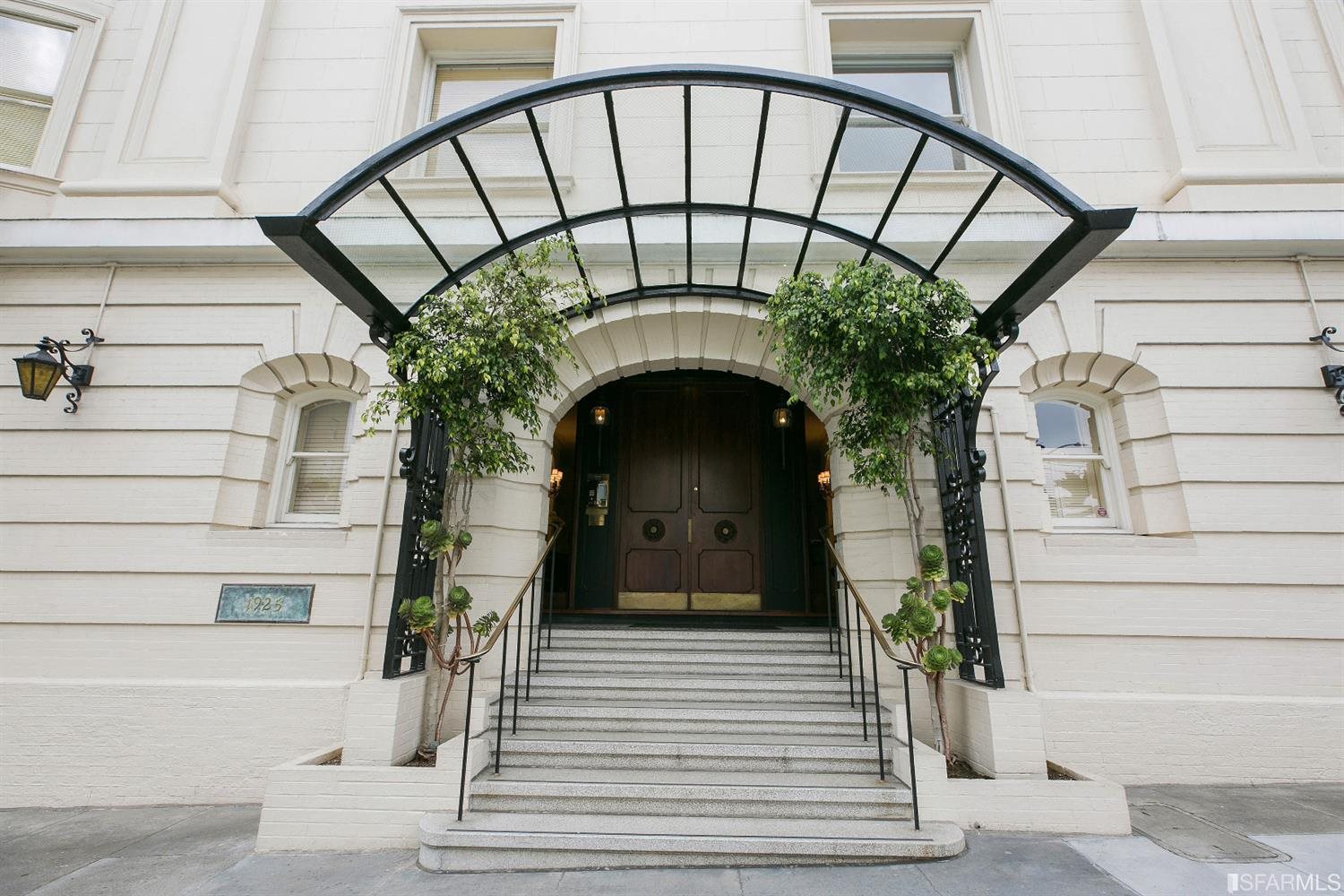 1925 Gough Street, Unit 11 San Francisco, CA 94109 - Photo 6 of 46 a view of entryway with a front door