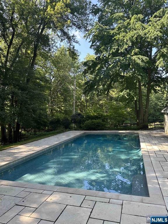 3 Lambs Lane Cresskill, NJ 07626 - Photo 15 of 46