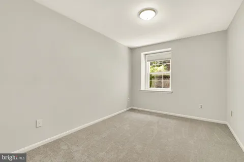 $999,900 | 8 Sangamore Court, Bethesda, MD 20816