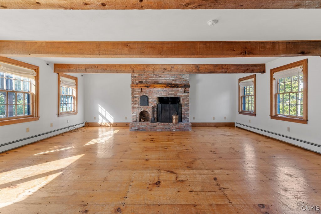 3501 Stanton Road Skaneateles, NY 13152 - Photo 13 of 43 A great room big enough for Large gatherings