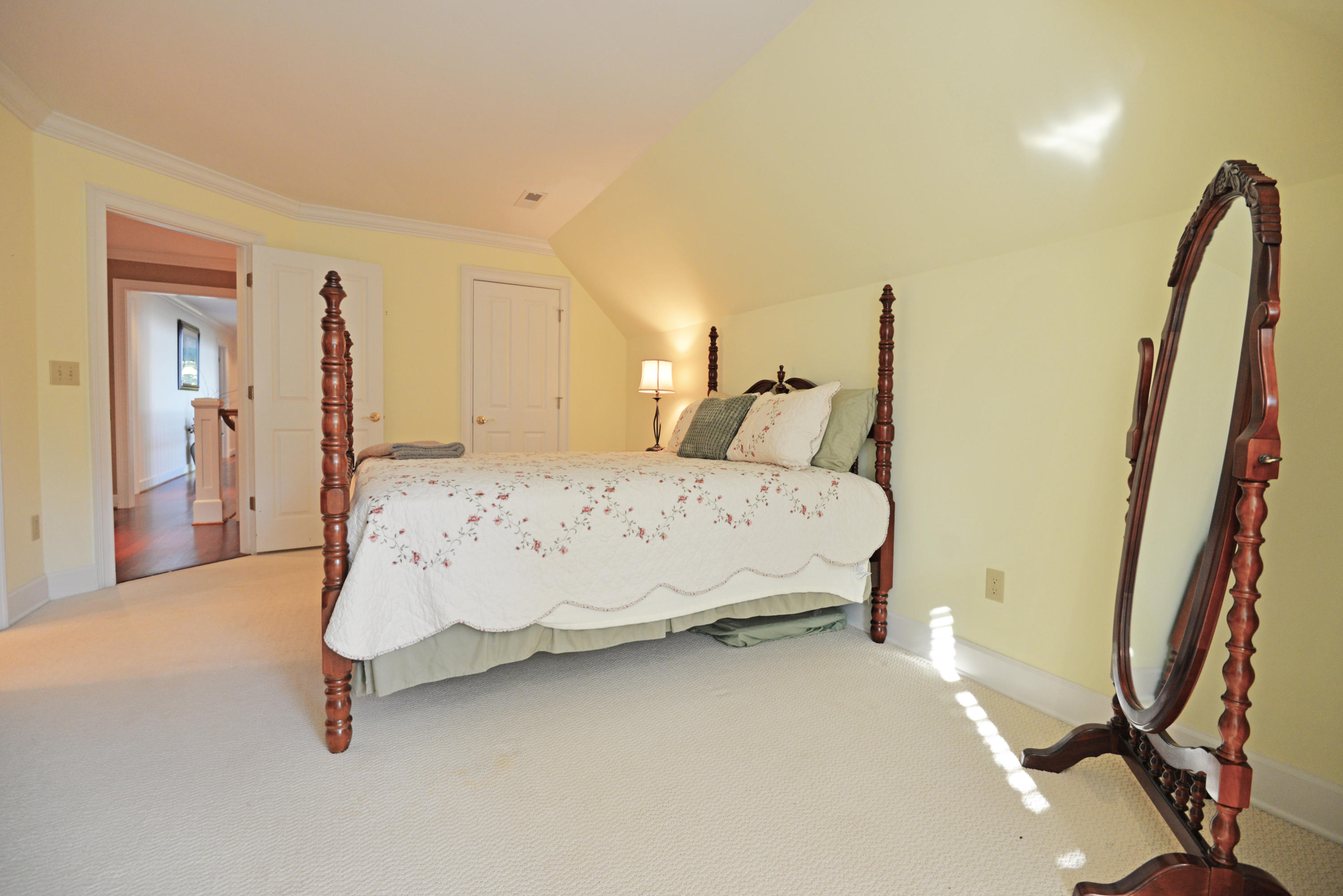 1012 Cumberland Road Chattanooga, TN 37419 - Photo 32 of 52 2nd bedroom view 2