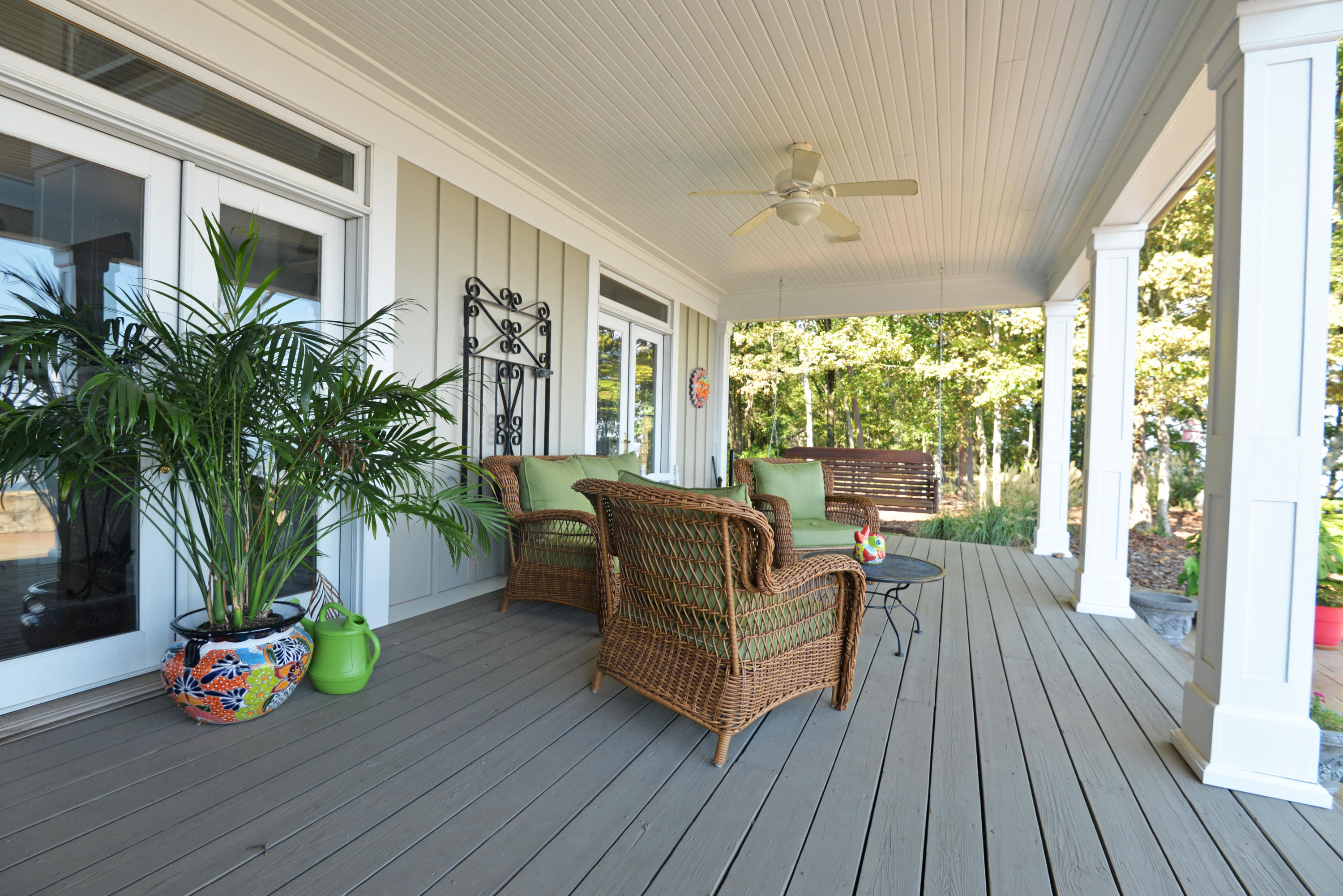 1012 Cumberland Road Chattanooga, TN 37419 - Photo 42 of 52 Covered deck view 2