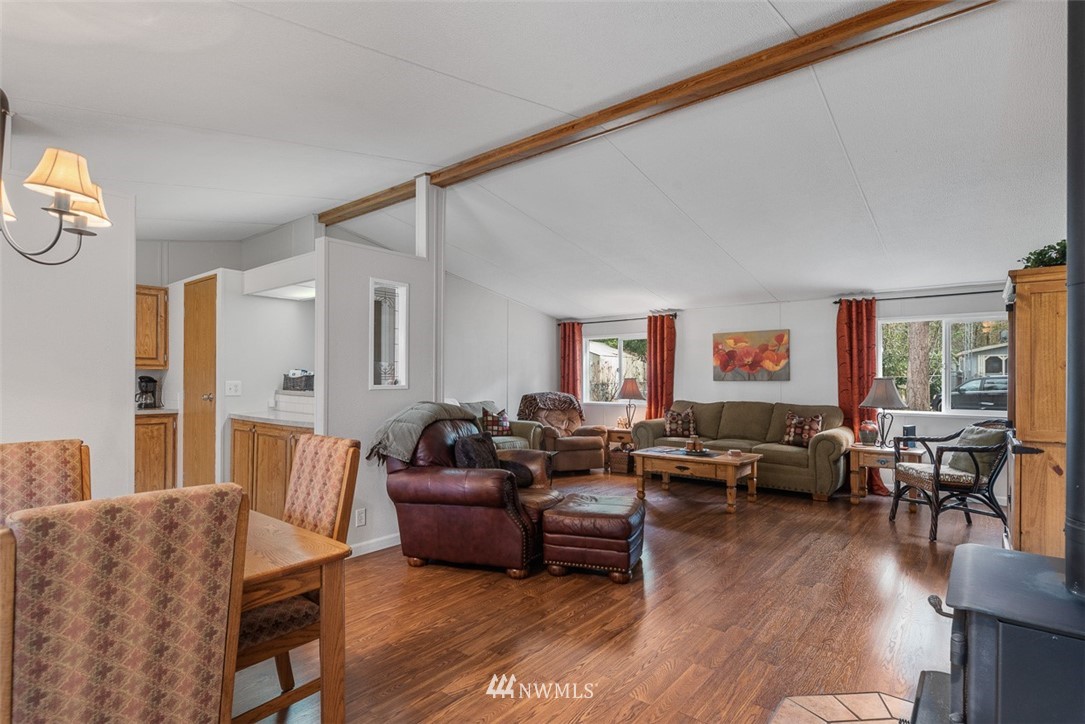 2029 East Pole Road Everson, WA 98247 - Photo 4 of 30