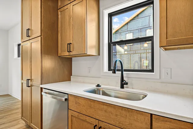 $649,900 | 401 Michelle Lane, Unit 66, Cottage Grove, WI 53527