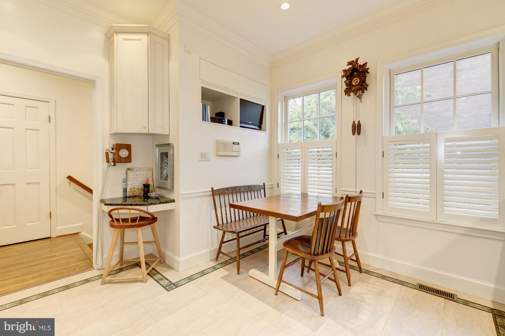 3628 Winfield Lane Northwest Washington, DC 20007 - Photo 10 of 30 Kitchen