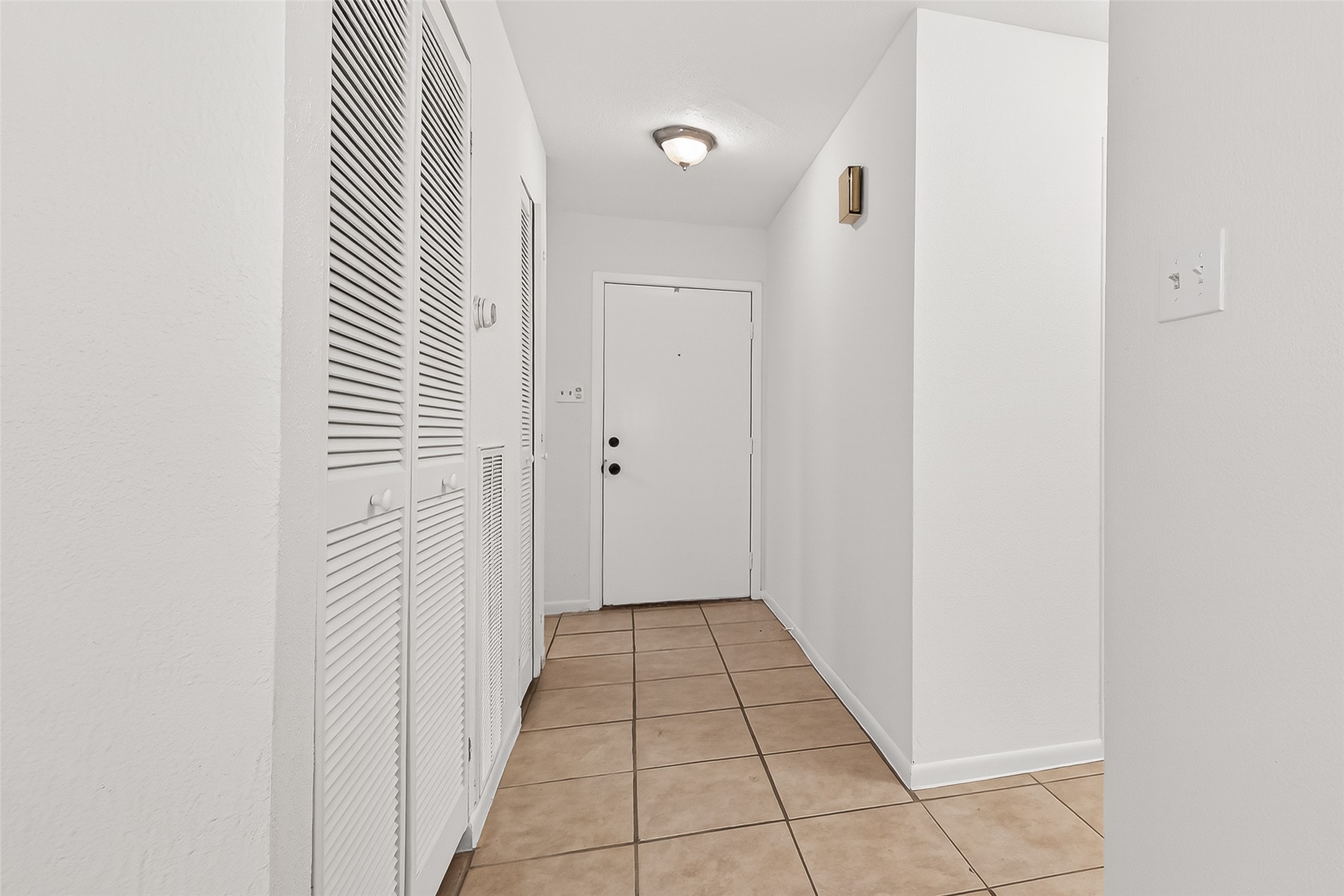 1 Laurel Oak Place Spring, TX 77380 - Photo 6 of 39