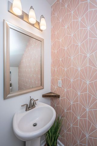 $635,000 | 542 Dunswell Drive, Summerville, SC 29486