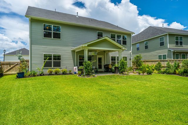 $635,000 | 542 Dunswell Drive, Summerville, SC 29486