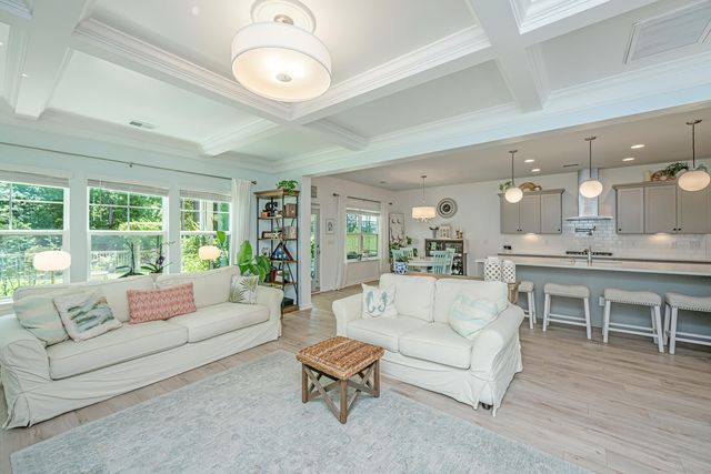 $635,000 | 542 Dunswell Drive, Summerville, SC 29486