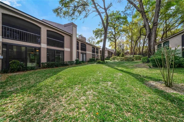 $1,950 | 1055 Kensington Park Drive, Unit 409, Altamonte Springs, FL 32714