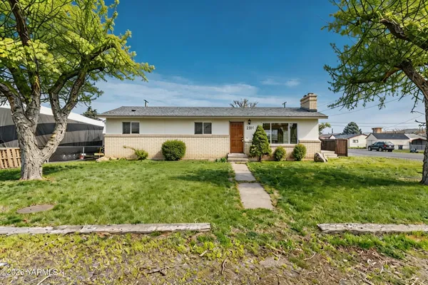 $379,000 | 2907 South 3rd Street, Union Gap, WA 98903
