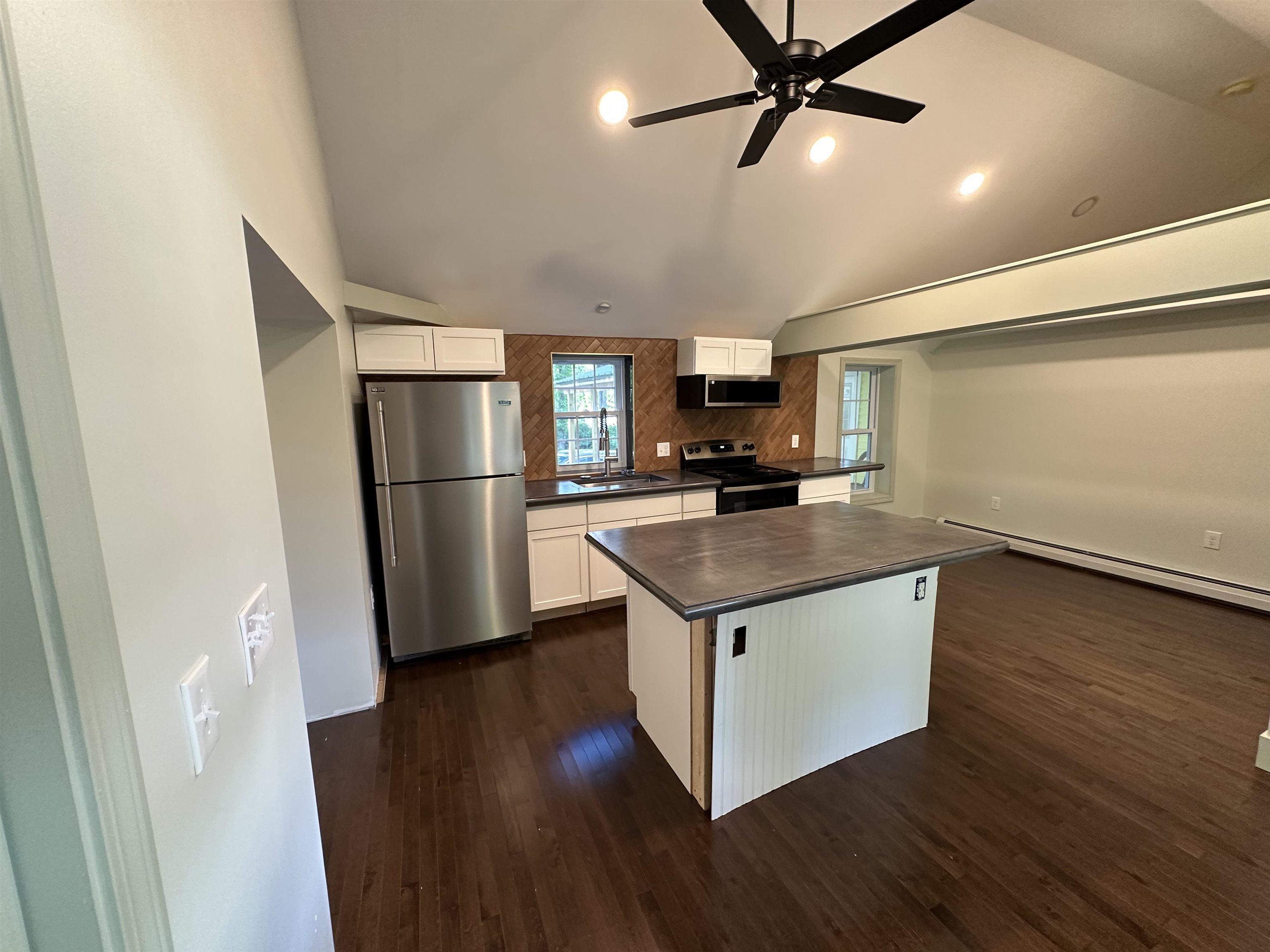 18 Mill Street, Unit B Troy, NH 03465 - Photo 3 of 21