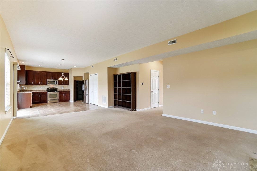 2078 Matt Way Riverside, OH 45424 - Photo 18 of 53
