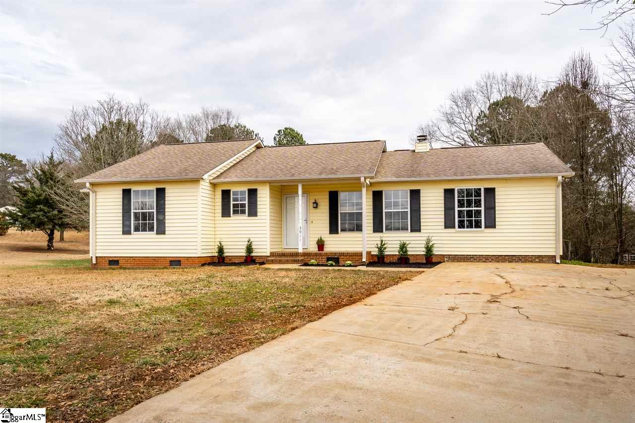 3011 Quail Ridge Road Anderson, SC 29625 - Photo 2 of 35