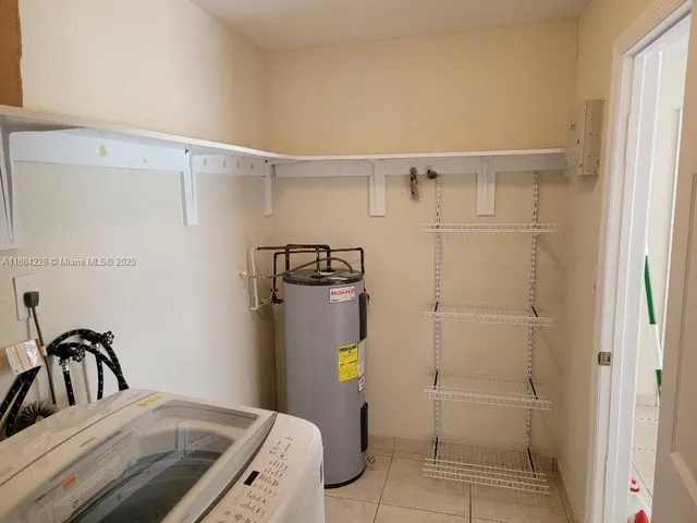 a view of a walk in closet