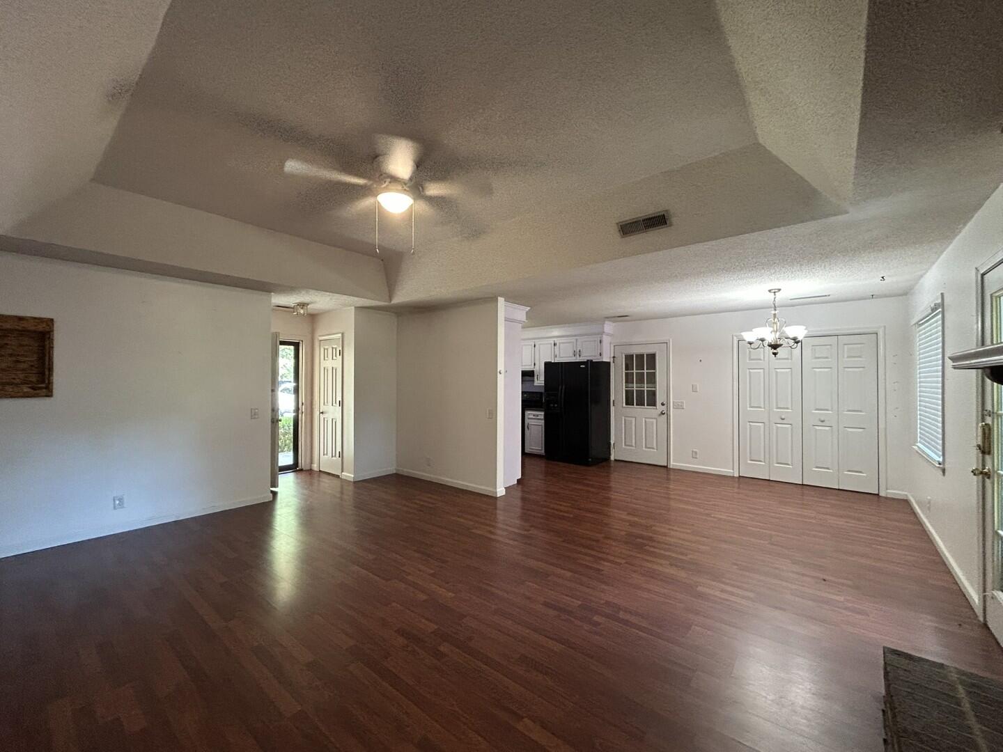1310 Crowndale Drive Sumter, SC 29150 - Photo 20 of 23 Living Room