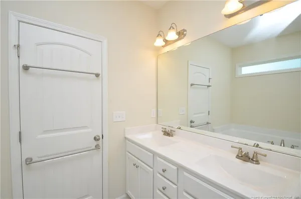 $1,950 | 84 Fairview Street, Clayton, NC 27520