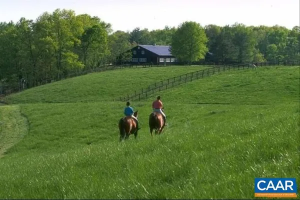 $1,274,000 | 3279 Melrose Lane, Keswick, VA 22947