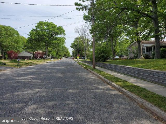 53 Cranmer Road Bayville, NJ 08721 - Photo 14 of 38