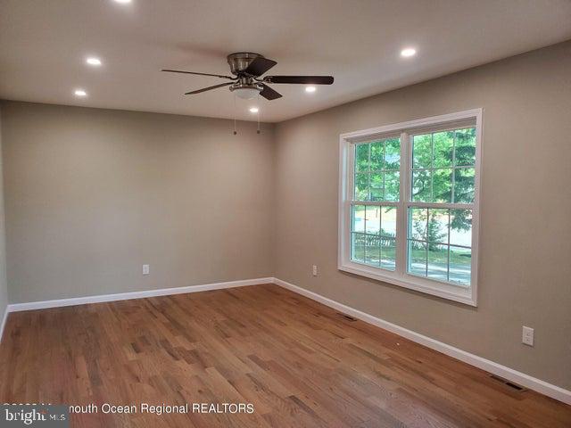 53 Cranmer Road Bayville, NJ 08721 - Photo 17 of 38