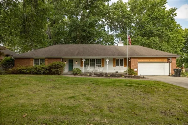 $279,900 | 3604 South Cottage Avenue, Independence, MO 64055