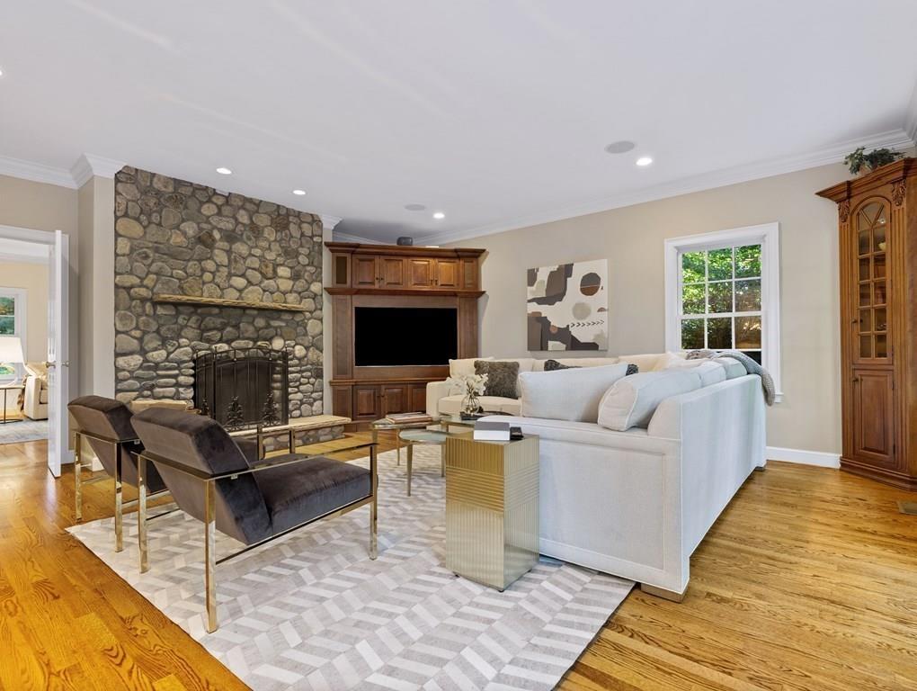108 Dover Road Wellesley, MA 02482 - Photo 11 of 30