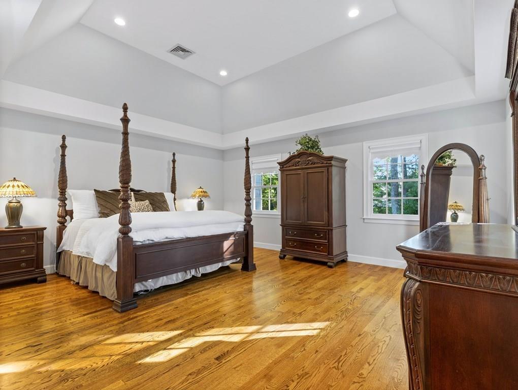 108 Dover Road Wellesley, MA 02482 - Photo 20 of 30