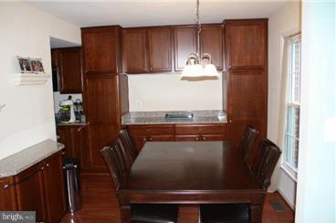 9010 Mulvaney Court Springfield, VA 22152 - Photo 2 of 8 Beautiful Cherry Cabinetry!